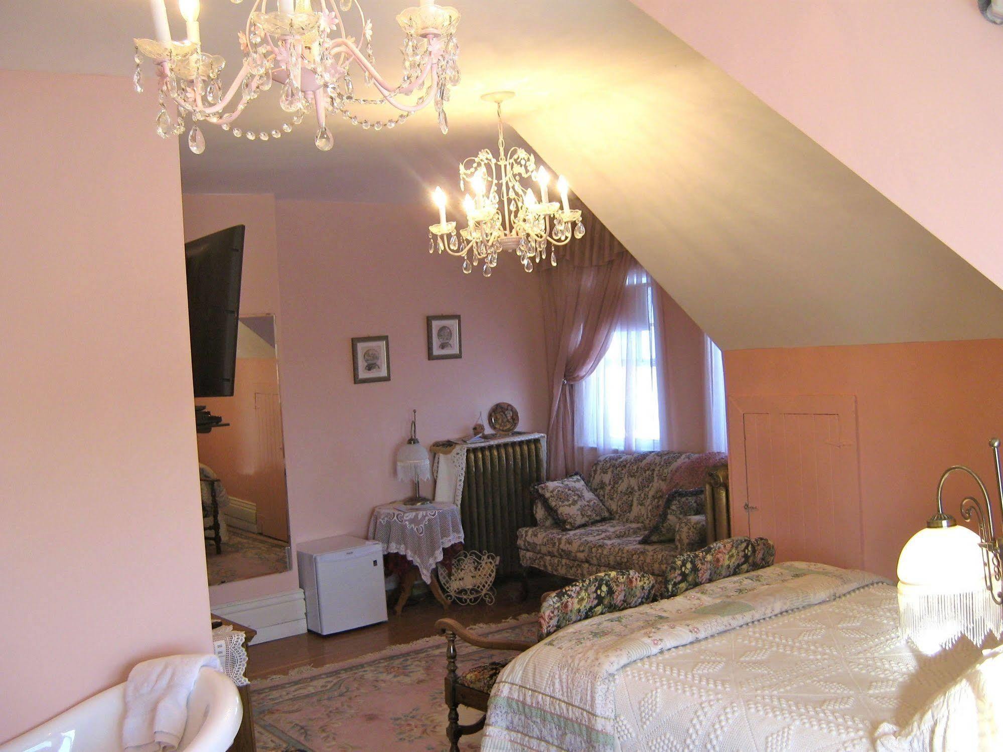 Wakamow Heights Bed And Breakfast Мус-Джо Екстер'єр фото